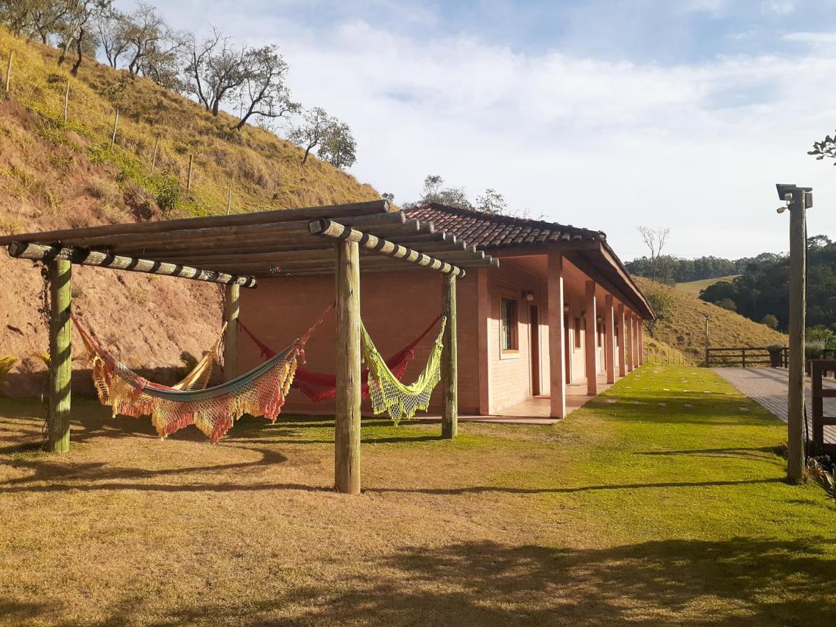 Pousada Estancia Shangri-La Cunha Exterior foto